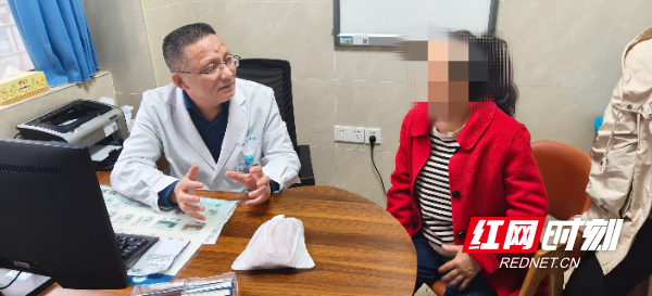 别做“脆皮”中年人 医生提醒：高危人群应定期为骨骼做“年