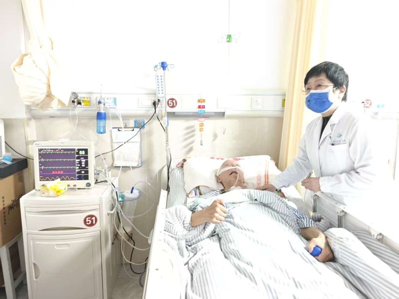 2025年戴娟教授病房会诊场景之——感染重症患者